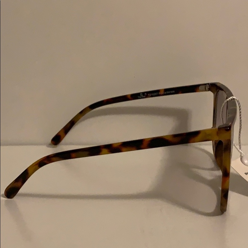 🆕 🆑 SUNGLASSES - Picture 2 of 8